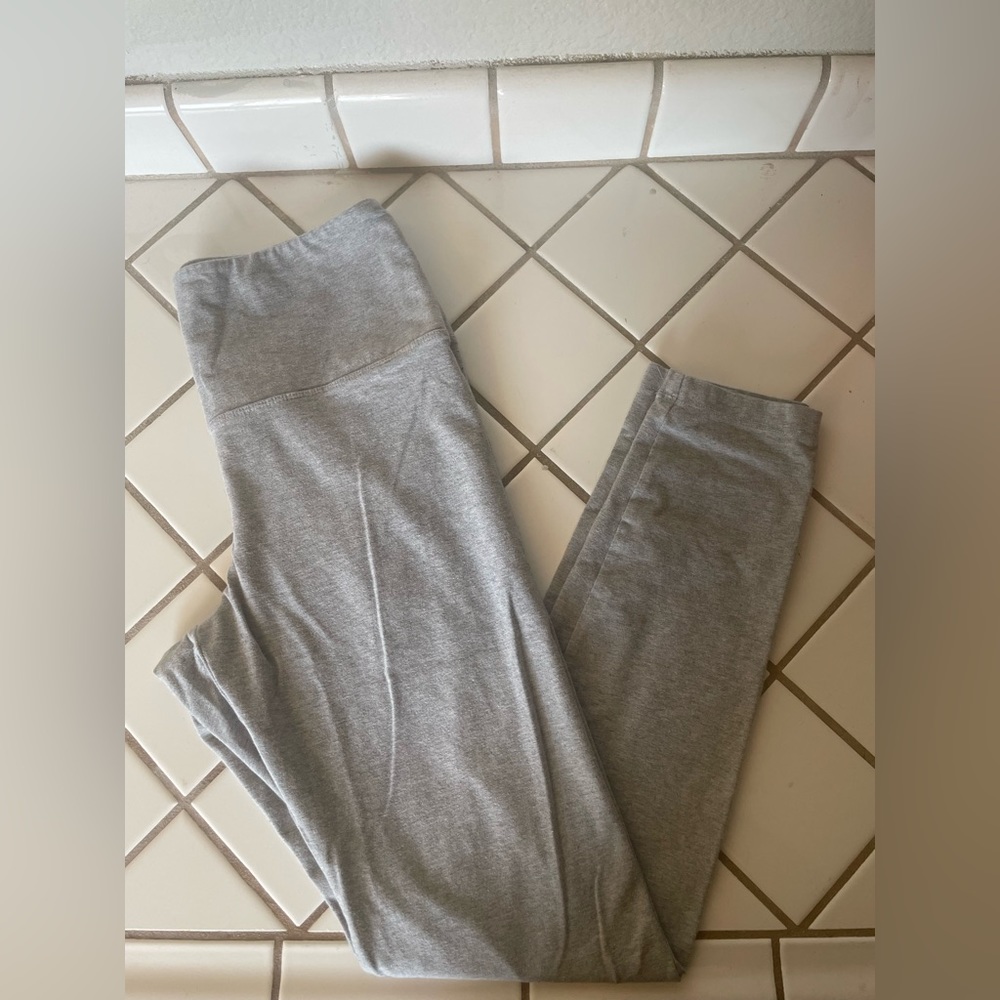 PINK Leggings-Size Large